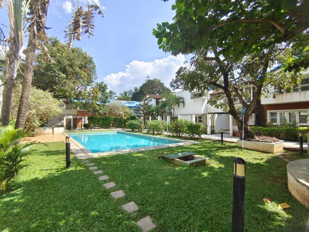 Villa M - Solitude 2 Candolim Goa 3Bhk, Pool Facing, Near Beach, Free Breakfast, Free Wifi And Prime Location Eksteriør billede