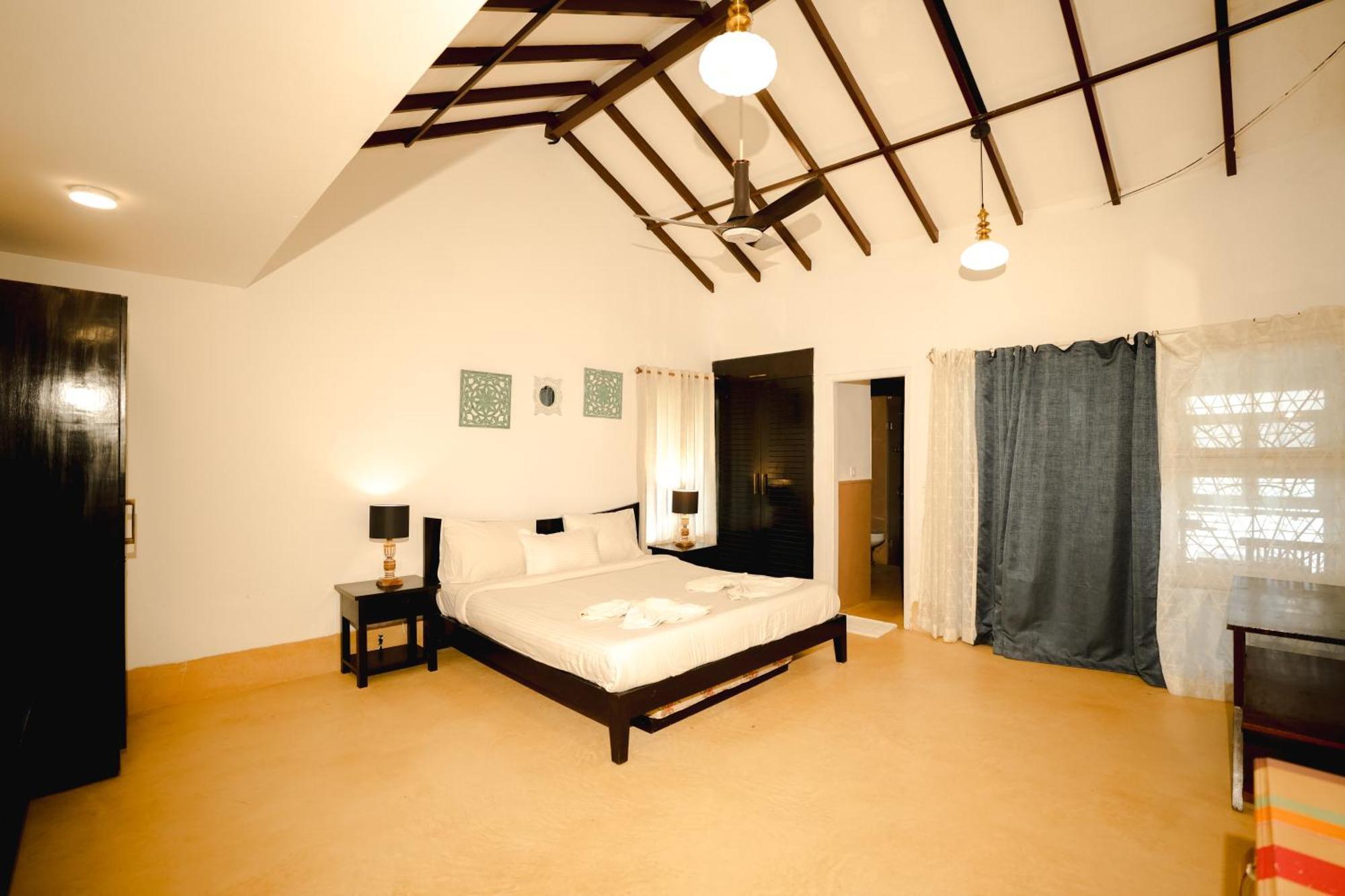 Villa M - Solitude 2 Candolim Goa 3Bhk, Pool Facing, Near Beach, Free Breakfast, Free Wifi And Prime Location Eksteriør billede