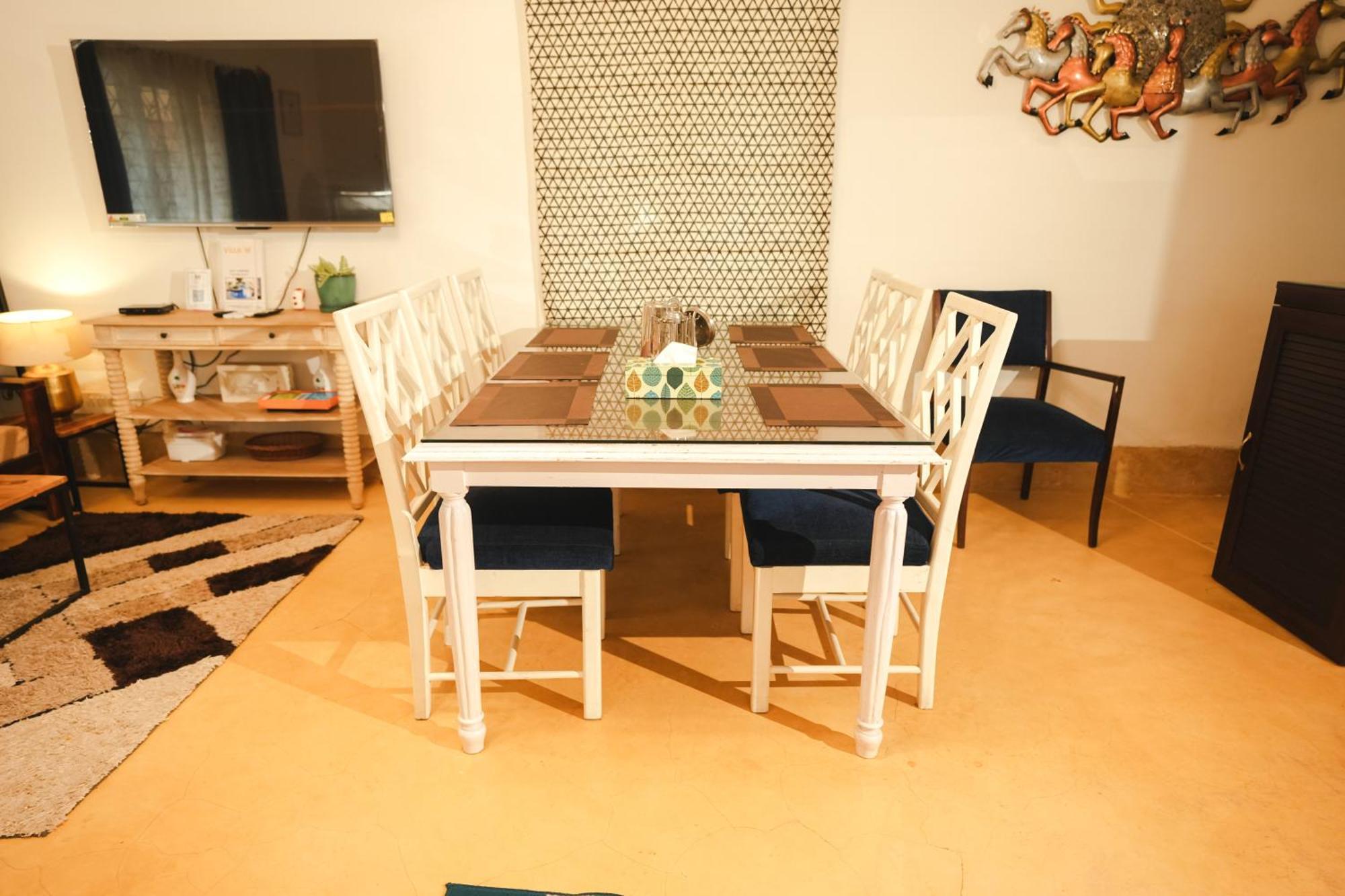 Villa M - Solitude 2 Candolim Goa 3Bhk, Pool Facing, Near Beach, Free Breakfast, Free Wifi And Prime Location Eksteriør billede