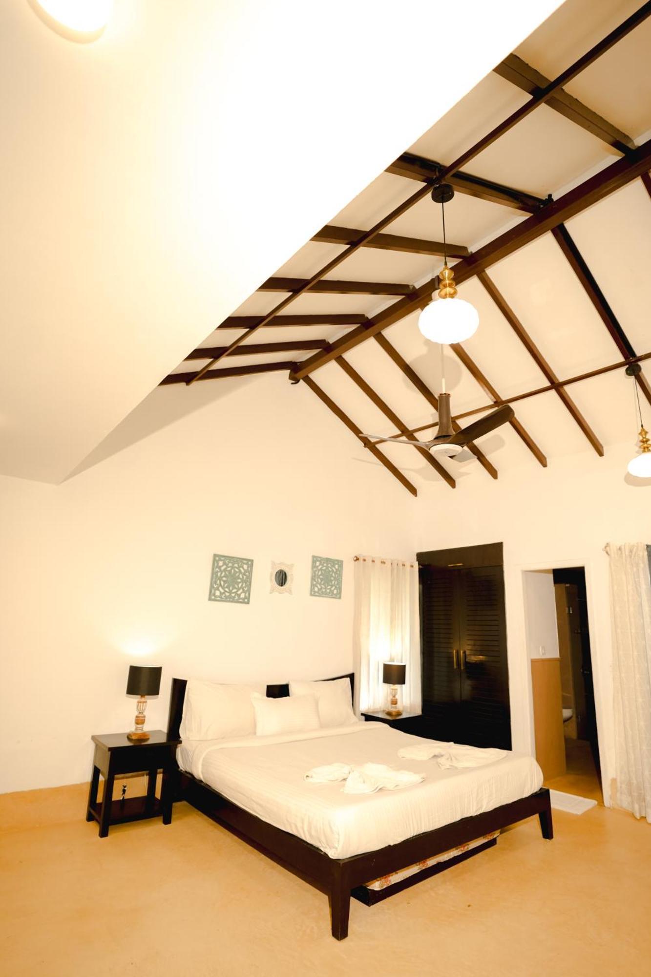 Villa M - Solitude 2 Candolim Goa 3Bhk, Pool Facing, Near Beach, Free Breakfast, Free Wifi And Prime Location Eksteriør billede